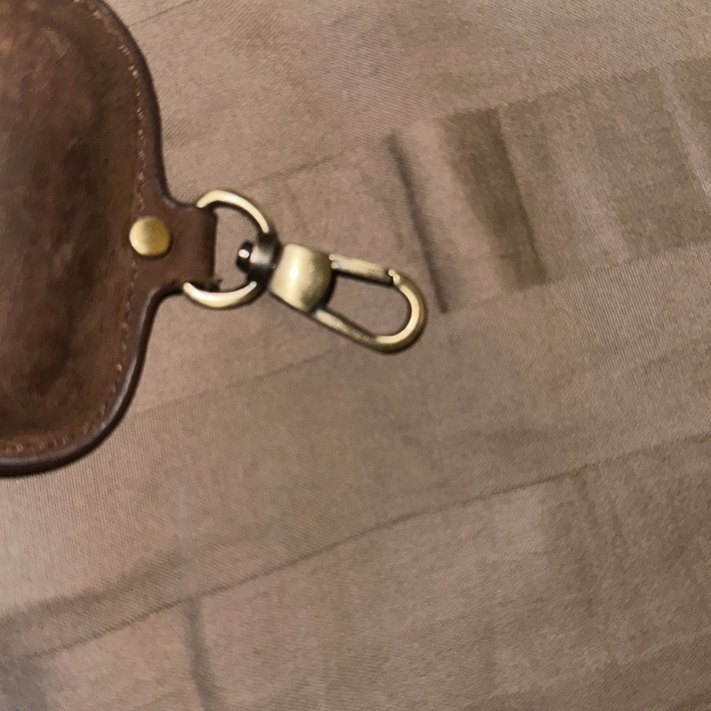 Genuine Leather AirPod, Pro 1-2-3 case - Picture 8 of 8